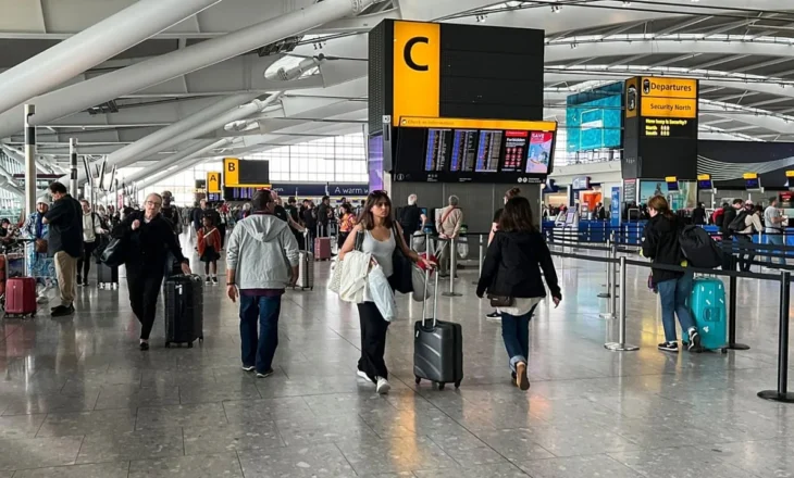 Krishtlindjet vijnë me kaos, të gjithë aeroportet europiane nisin greva në dhjetor