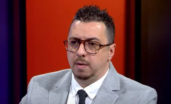 Kriza që nuk erdhi dhe opozita që u përplas me veten