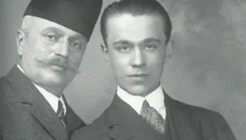 “Kryeministër, m’i kthe lekët që më ke borxh, jam ngushtë!”, kur Marubi i shkruante Zogut