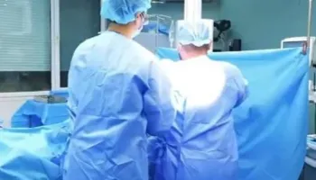 Kryhet me sukses nga mjekët e Spitalit të Traumës ndërhyrja e vështirë kirurgjikale te pacienti 23-vjeçar!