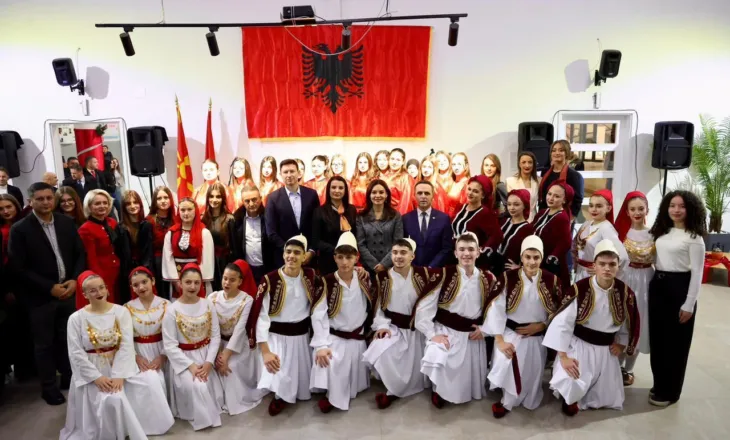 “Ku ka shqiptarë, ka shpirt kuqezi”, Spiropali viziton Komunën e Tetovës: Qendër dinamike arsimore, kulturore dhe shoqërore në rajon