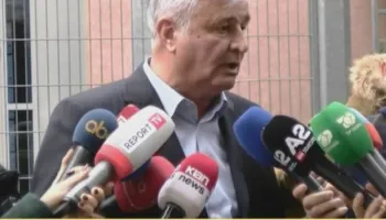 Ku ndodhet Ergys Agasi? Avokati Haxhia: Është jashtë vendit për të lidhur marrëveshje biznesi, Gerond Meçen se njeh fare