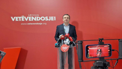 Kurti flet pas fitores: Triumfoi populli i Kosovës, të ecim përpara pa vonesë