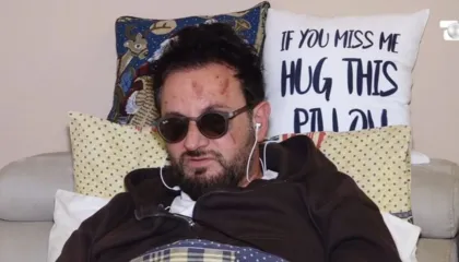 “Kush je ti që do të…”, u dhunua barbarisht, flet për ‘Shqipëria Live’ gazetari Tozaj: U takuam për sqarim, më lanë për të vdekur në rrugë