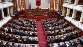 Kuvend/ Endrit Shabani betohet si Avokati i Popullit