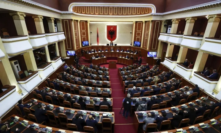 Kuvendi mblidhet në seancë plenare! PD kërkon më shumë minuta, Peleshi: Do të diskutojmë 5 orë