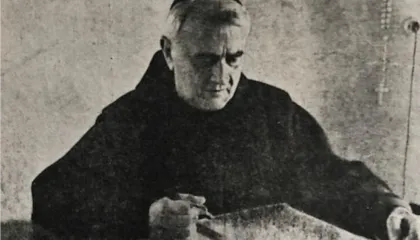 “Ky babën gjaksë, gjyshin katil…” Ja çfarë thoshte Fishta për organizimin e shtetit