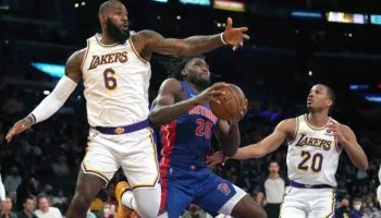 Lakers turpërohen në fushën e tyre, triumfojnë Boston, Philadelphia dhe Clippers