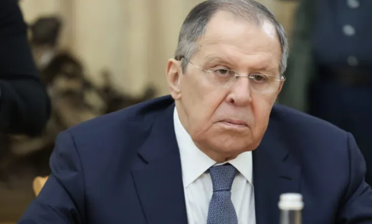Lavrov: Nëse trupat europiane futen në Ukrainë, do ti mbajmë në shenjestër për t’i eleminuar