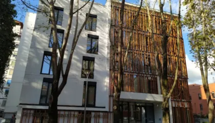 Legalizuan kompleksin pa leje te Rana e Hedhun, Apeli ashpërson masat për 5 zyrtarë, lë në burg ish-kreun e ASHK