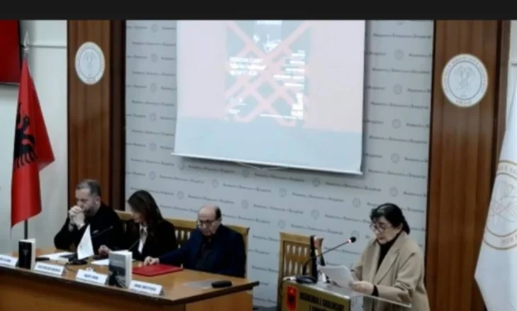 “Libri im i kujtimeve” nga kompozitori Rafet Rudi paraqet një “kronikë të jetës muzikore” nga vitet ‘70 deri në 1999