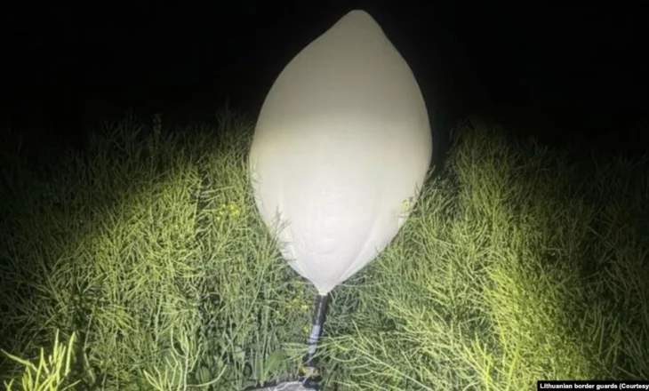 Lituania shpall “situatë emergjente” për shkak të balonave nga Bjellorusia