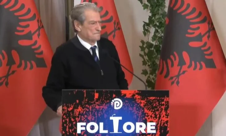 LIVE-Sali Berisha nga Mirdita: Kjo është Foltorja e jetës time, shpëtuam Partinë Demokratike