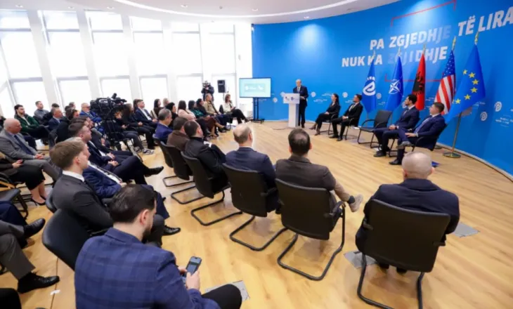 “Lubi Balluku me dy dosje dhe nuk i hiqet imuniteti”/ Berisha: Ka vjedhur paratë e shqiptarëve, AKSHI i kunatit dhe…