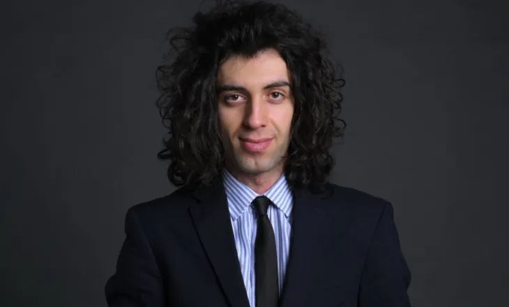 Luciano Bardhi po sjell librin e tij të tretë – një udhëtim i thellë drejt pankreasit, organit që flet pak, por vendos shumë.