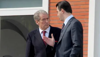 “Lulzim Bashën nuk e zgjodha unë!”/ Berisha: Kurrë nuk mendoj të përgatis liderin pasardhës, është detyrë e…