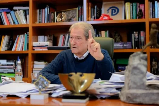 ‘Mafiozi Bollino, në përgjimet e Ballukut’/ Berisha: Mafiozizëm i mediave, shuma të mëdha ka marrë “Top Tuneli” dhe…