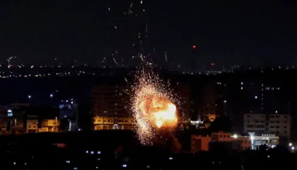 “Makthi i vitit “/ Me shpresë për një vit më të mirë, banorët e Gazës i japin lamtumirën 2025-ës