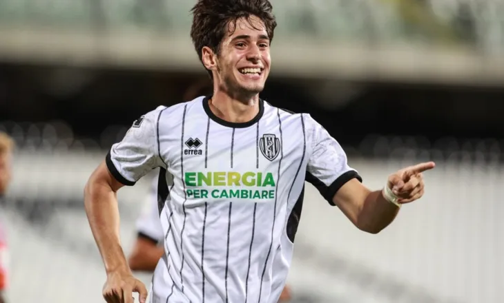 Mancini thërret Shpendin, e kërkon në Katar, milionat tundojnë sulmuesin