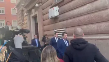 “Mandatet” mblidhen për Ballukun, 3 prokurorët e SPAK mbërrijnë në Kryesinë e Kuvendit