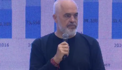 Mandati i katërt/ Zbardhet programi i qeverisë: Paga minimale 500 euro, paga mesatare 1200 euro