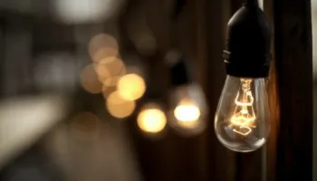 Maqedonia e Veriut në krizë energjitike, Greqia ndërpret furnizimin me naftë si pasojë e protestës së fermerëve