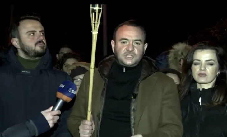 Marshim drejt Surrelit/ Disa të rinj i përgjigjen thirrjes së Berishës