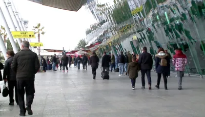 Mbi 1 mld euro vijnë nga emigrantët/ Në 9 muaj sollën 817 milionë euro, 5.9% më shumë se një vit më parë