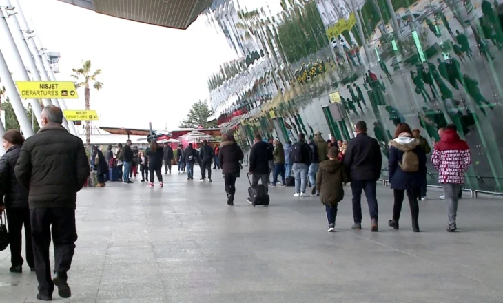 Mbi 1 mld euro vijnë nga emigrantët/ Në 9 muaj sollën 817 milionë euro, 5.9% më shumë se një vit më parë