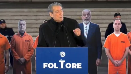 “Mbyllim për këtë vit protestat”, Berisha: Rikthehemi vitin e ardhshëm, për ta shndërruar këtë dimër në ngricë për qeverinë