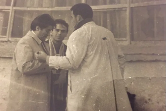 “Më lëkundeshin gjunjët”, Rama kthehet 35 vite pas: Sigurimi më tërhoqi prej flokësh!