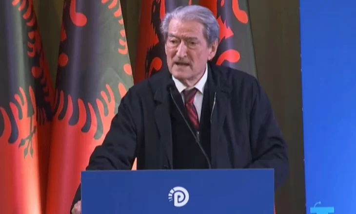 ‘Me Ramën nuk ka zgjedhje’/ Berisha: Foltoret, për shpëtimin e demokracisë