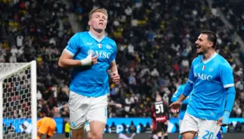 Milani ‘bie’ në Riad, Napoli e mposht 2-0 dhe shkon në finalen e Superkupës së Italisë