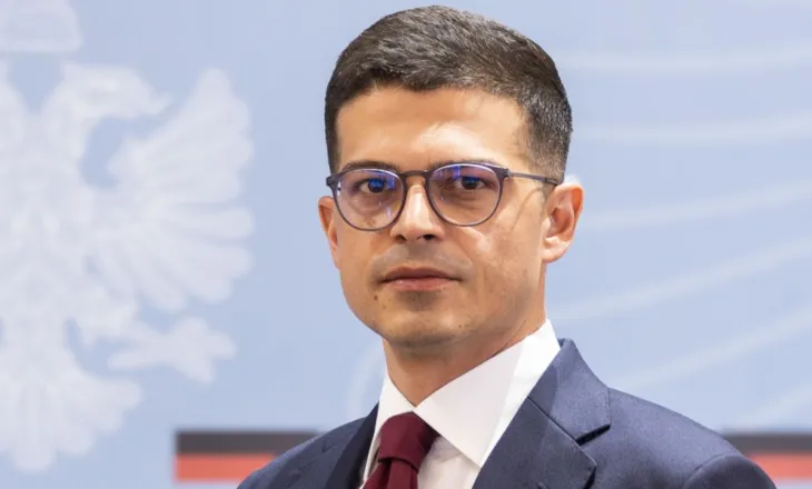 Ministri Vengu njofton pajisjen e ushtrisë shqiptare me sistemet Javelin: Rrit ndërveprueshmërinë me NATO-n dhe sigurinë kombëtare