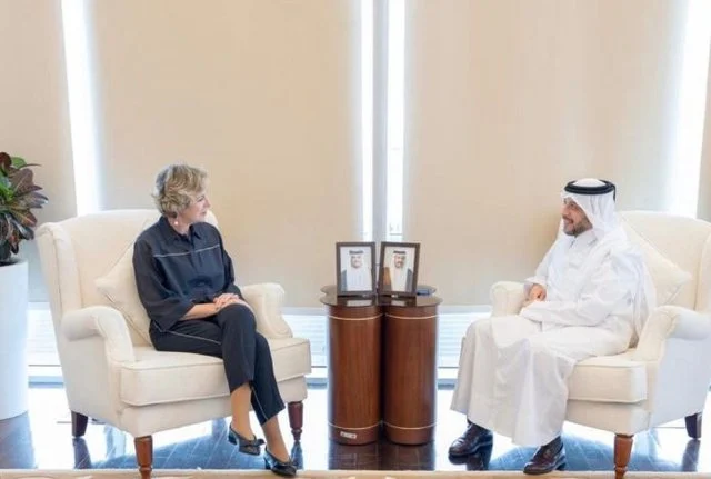 Ministrja e Shëndetësisë dhe Mirëqenies Sociale takim ‘kokë më kokë’ me homologun e Katarit, zbardhet tema e diskutimit