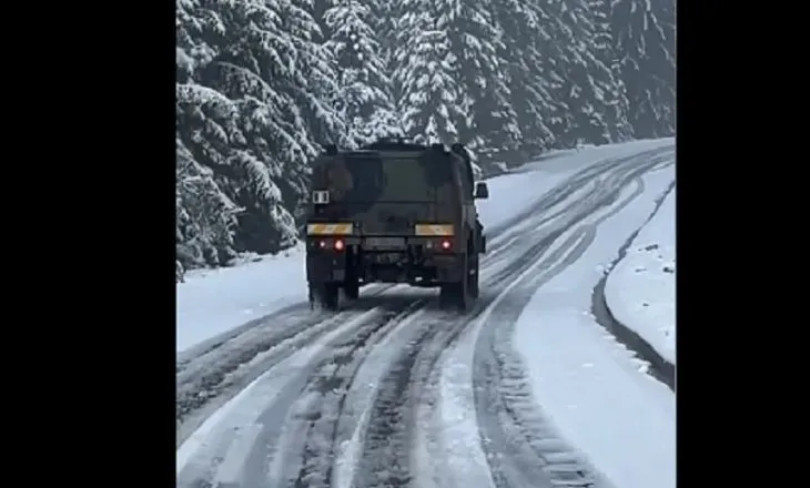 Mision/ Ushtarët italianë të KFOR-it, kryejnë patrullime në Kosovë, me qëllim…