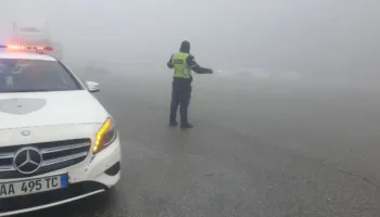 Mjegull e dendur në rrugën e Kombit, policia apel drejtuesve të mjeteve për kujdes të shtuar