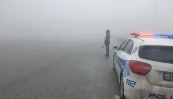 Mjegulla ‘pushton’ aksin Tuneli i Kalimashit-Morinë/ Policia apel drejtuesve të mos…