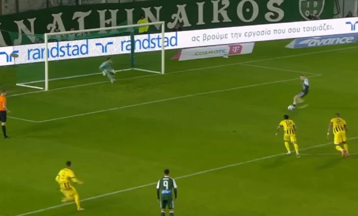 Moment i artë për Strakoshën në Greqi, pret penalltinë në derbin me pesë gola (VIDEO)