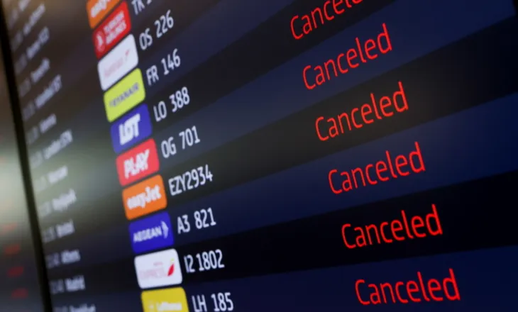 Moti i keq godet SHBA-në, 1,364 fluturime të anuluara dhe 4,267 të vonuara