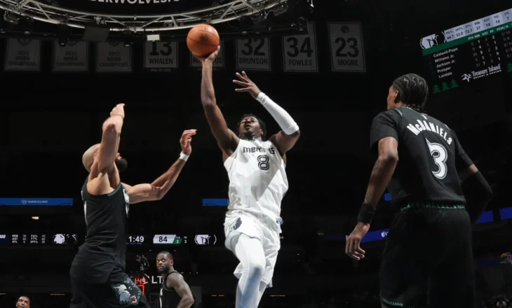 NBA, Cleveland bien në Chicago, Memphis triumfon ndaj Minnesota-s