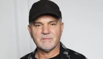 Ndarja nga jeta e vokalistit të grupit legjendar “Ilirët”, Policia e Kosovës jep detaje për gjetjen e trupit të pajetë të Shemsi Krasniqit