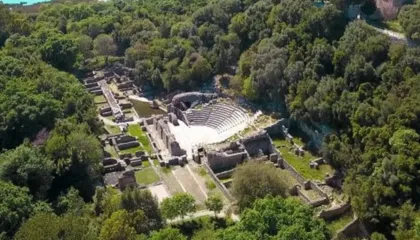 Ndërtimet pa leje në Parkun Kombëtar të Butrintit, prokuroria çon në gjyq zyrtarë të IMT dhe ndërtuesit