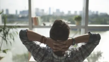 Ndjesia e të mos bërit asgjë, ja pse është kaq e bukur