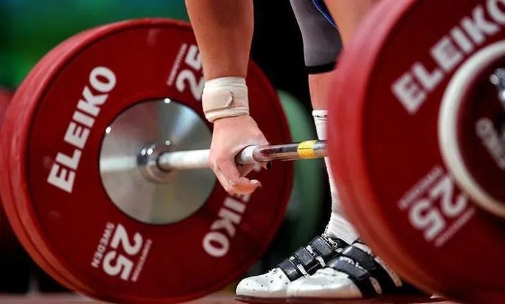 Ndryshojnë shpërblimet në sport, rregulla të forta për peshëngritjen dhe dopingun