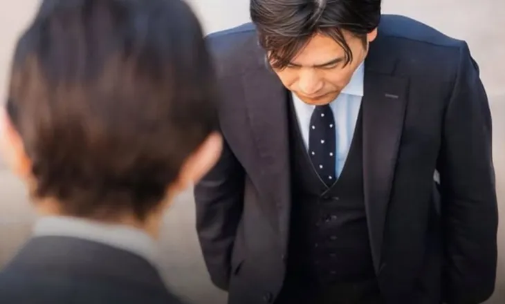 Në Japoni mund të punësosh dikë që të kërkojë falje në emrin tënd