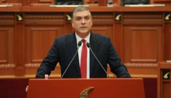 “Në Tunelin e Llogarasë Rama-Balluku vodhën 50 mln euro’, Blushi apel qytetarëve: Protestoni!