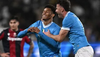 Neres fundos Bolonjën në finale, Napoli fiton Superkupën