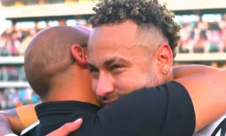 Neymar mban premtimin, Santos jo vetëm që shpëton nga rënia nga kategoria por kap play-offin për Copa Sudamericana