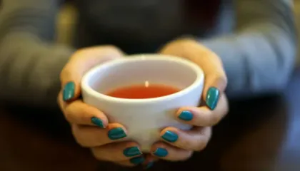 Nga çaji jeshil te ai i limonit, çfarë rekomandohet të pini kur keni ftohje!